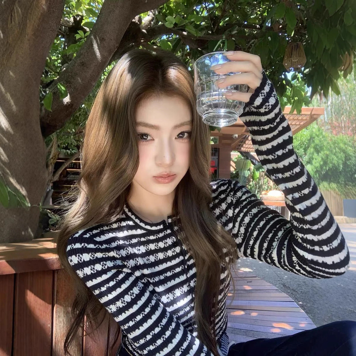 2025 Autumn Korean Designer Striped Knit Cardigan – Women's Elegant Tweed-Inspired Long Sleeve Sweater